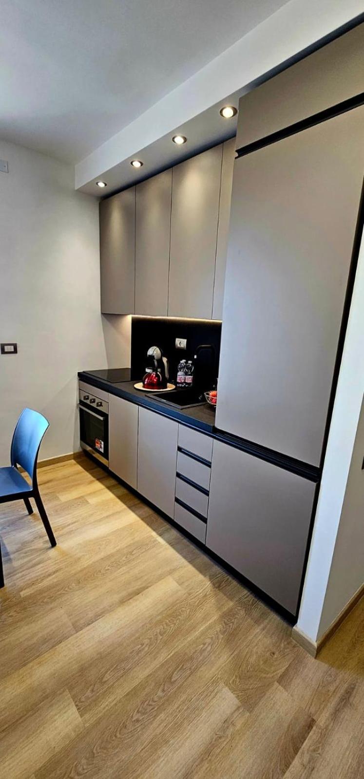 Happy Holiday Apartament Quartu Sant'Elena Quartu SantʼElena Exterior foto